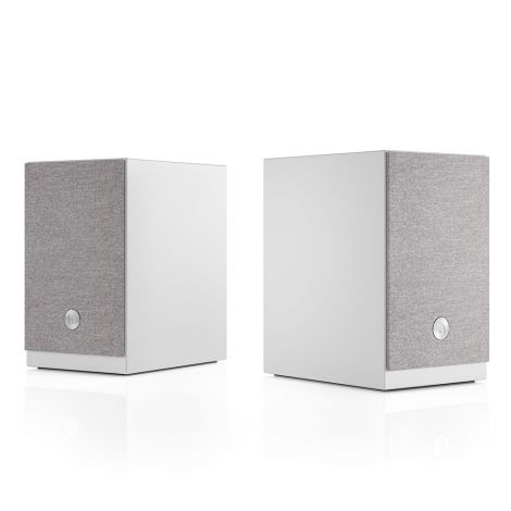 Les enceintes connectées Audio Pro A26 dispose de deux amplificateurs de 75 et disposent d'une connectique complète pour recevoir toutes vous sources.