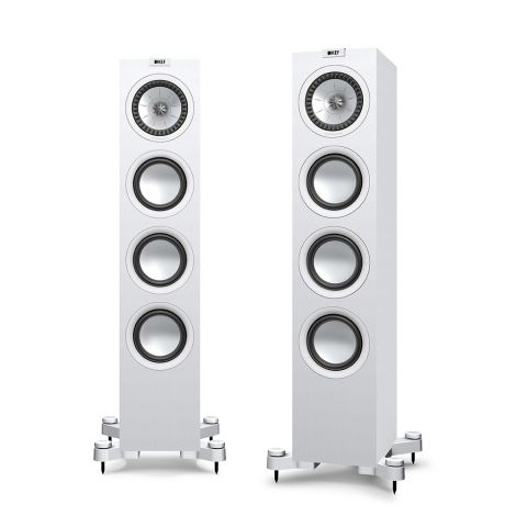 L'enceinte Kef Q550 offre des performances impressionnantes au regard de sa taille, pour un résultat à large bande et une extension sonore complète.