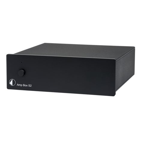 Puissant et ultra compact, l’ampli stéréo Pro-Ject Amp Box S2 a été conçu pour offrir une grande musicalité. Le châssis sandwich en aluminium et métal assure une protection efficace contre les vibrations et les interférences. Il est en mesure de fournir 2