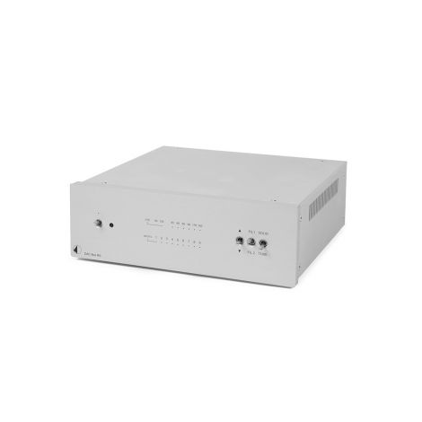 Le DAC Pro-Ject DAC Box RS représente le haut de gamme de la série Box de Pro-Ject. Il est particulièrement bien fabriqué et répond à 99% des besoins des mélomanes.