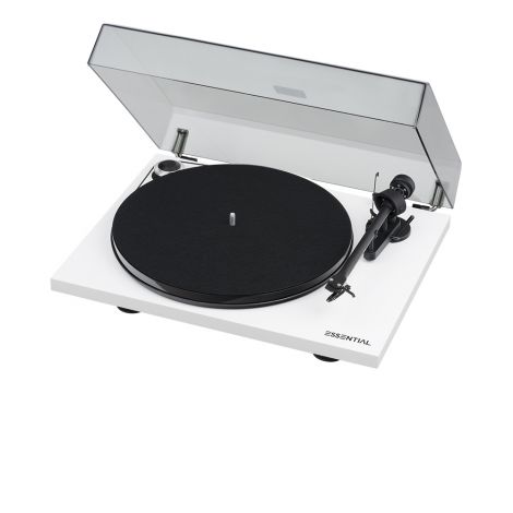 La platine vinyle Pro-Ject Essential III BT est un modèle issu de la gammePro-Ject Essential. Elle s'en distingue par la présence d'un transmetteur sans fil Bluetooth. Elle permet donc de profiter de ses disques vinyle sans fil avec un casque Bluetooth o